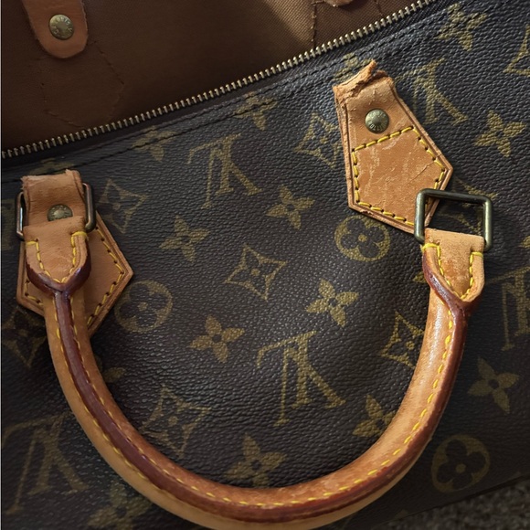 Louis Vuitton Monogram Speedy 40 bag - Picture 5 of 14